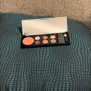 Estée Lauder Lisa Perry palette
